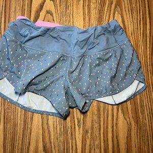 2010’s Lululemon speed up shorts